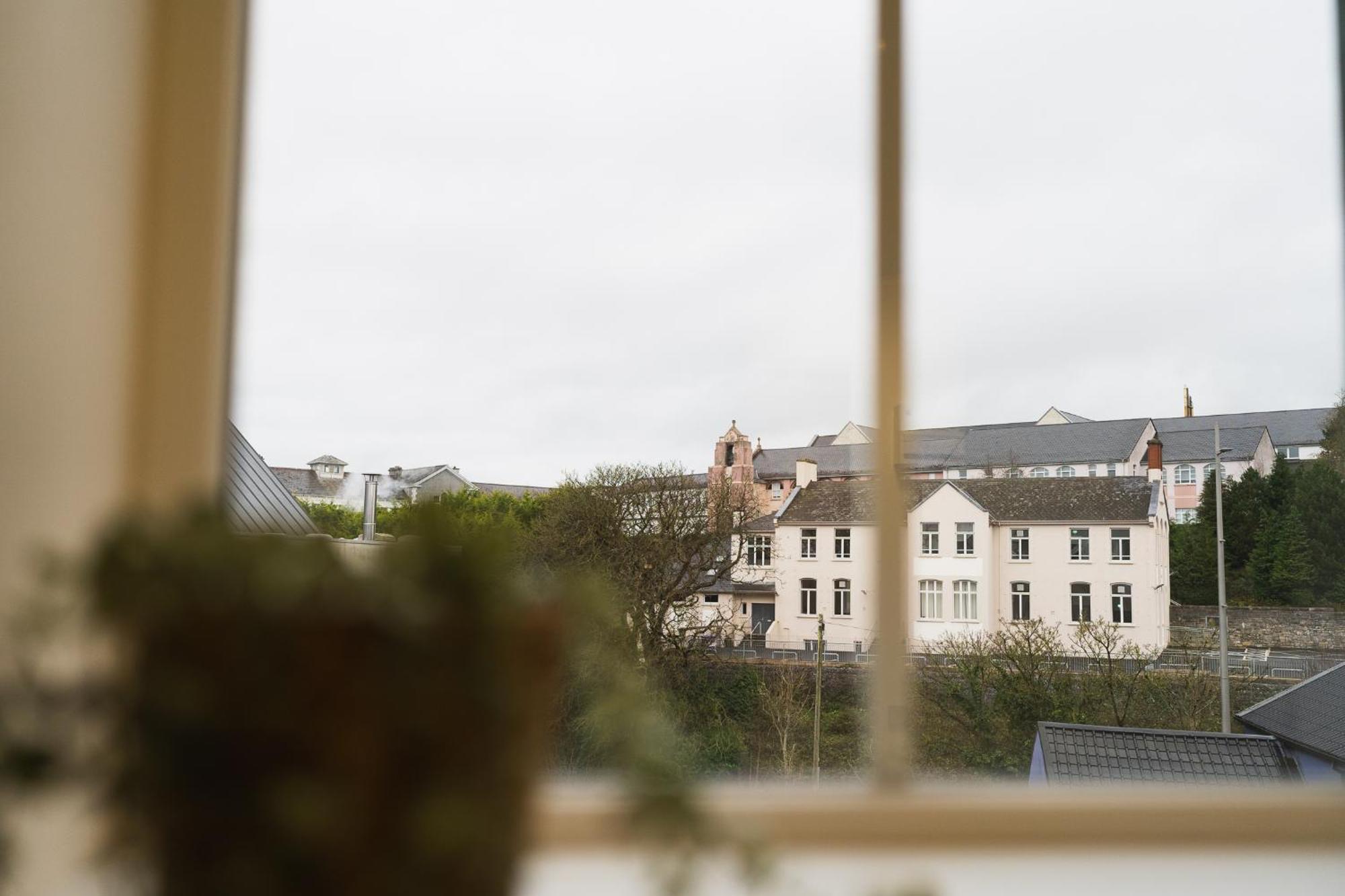 Erne A Rest Apartment Enniskillen Exterior foto